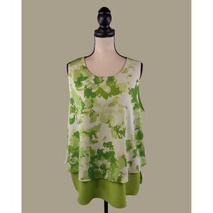 DG2 (Diane Gilman) Green and White Sleeveless Top with Front Overlay Size 1X
